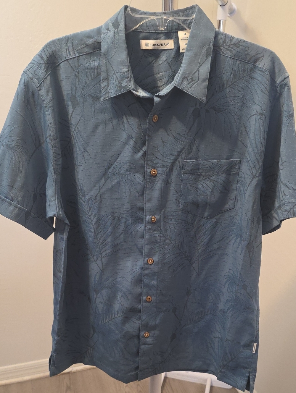 Cubavera Teal Short-Sleeve Button-Down Shirt with Subtle Palm Print